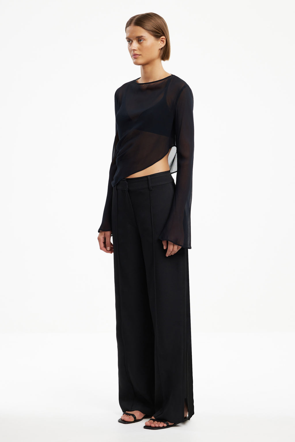 CORE-SD2507115T_KEIKO_TOP-BLACK-2_acc7c6a7d04f4168aa3d448eb1c48319jpg
