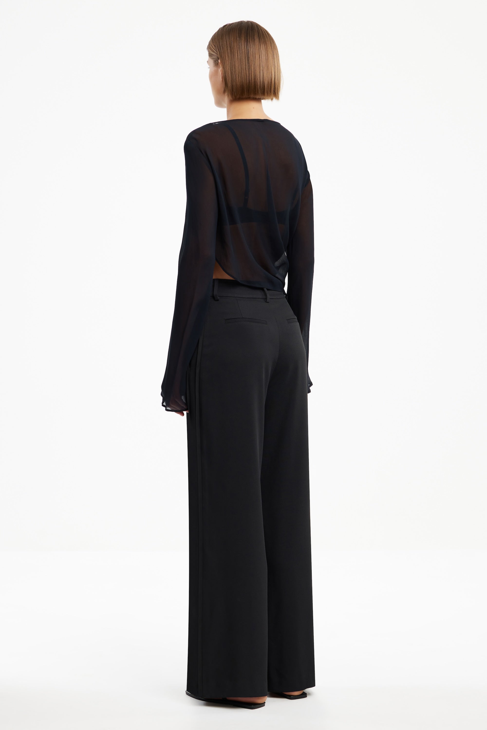 CORE-SD2507115T_KEIKO_TOP-BLACK-3_9787c2a4747b438a8260ef1b039f922cjpg