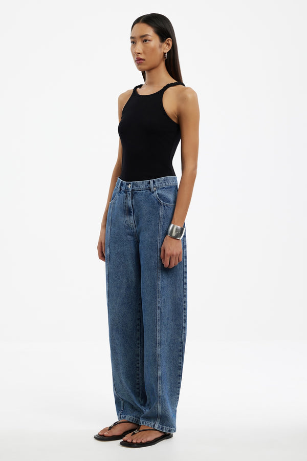 CORE-SL250755P_SABRINA_JEAN-WASHED_INDIGO-2_a49845ef53cb4908bcc876bd58cac7e0jpg