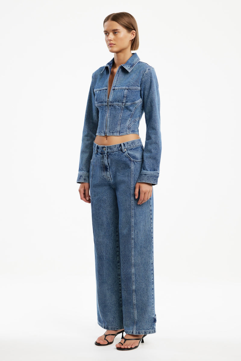 CORE-SL250756J_SABRINA_JACKET-WASHED_INDIGO-3_8fe94053be8346b884f54c740b055a6fjpg