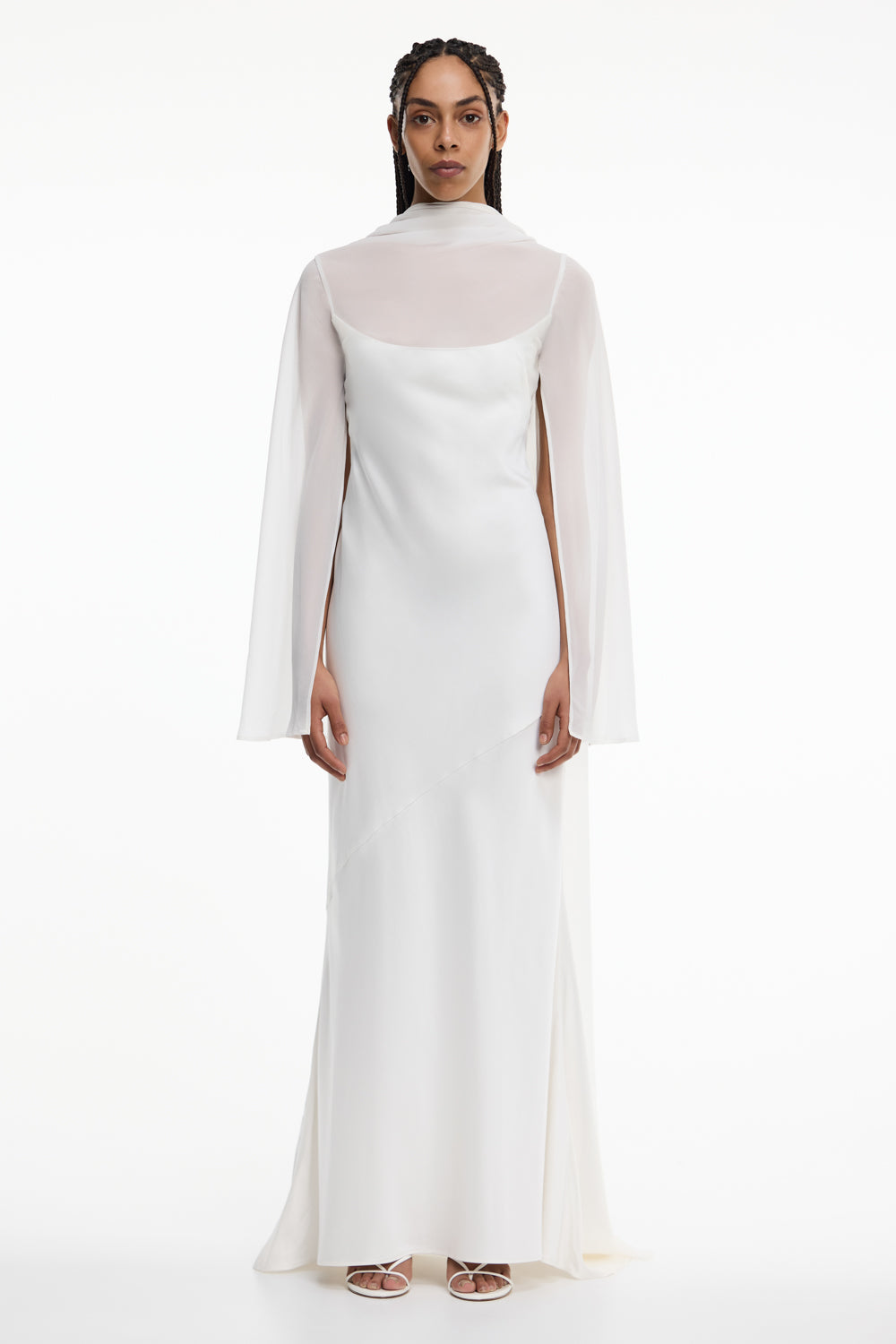 CORE-SS260134D_DEVLYN_LONG_SLEEVE_GOWN-IVORY-1