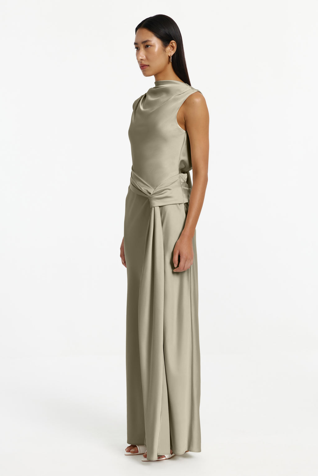 CORE-SS260412D_LUKA_GOWN-WILLOW-2