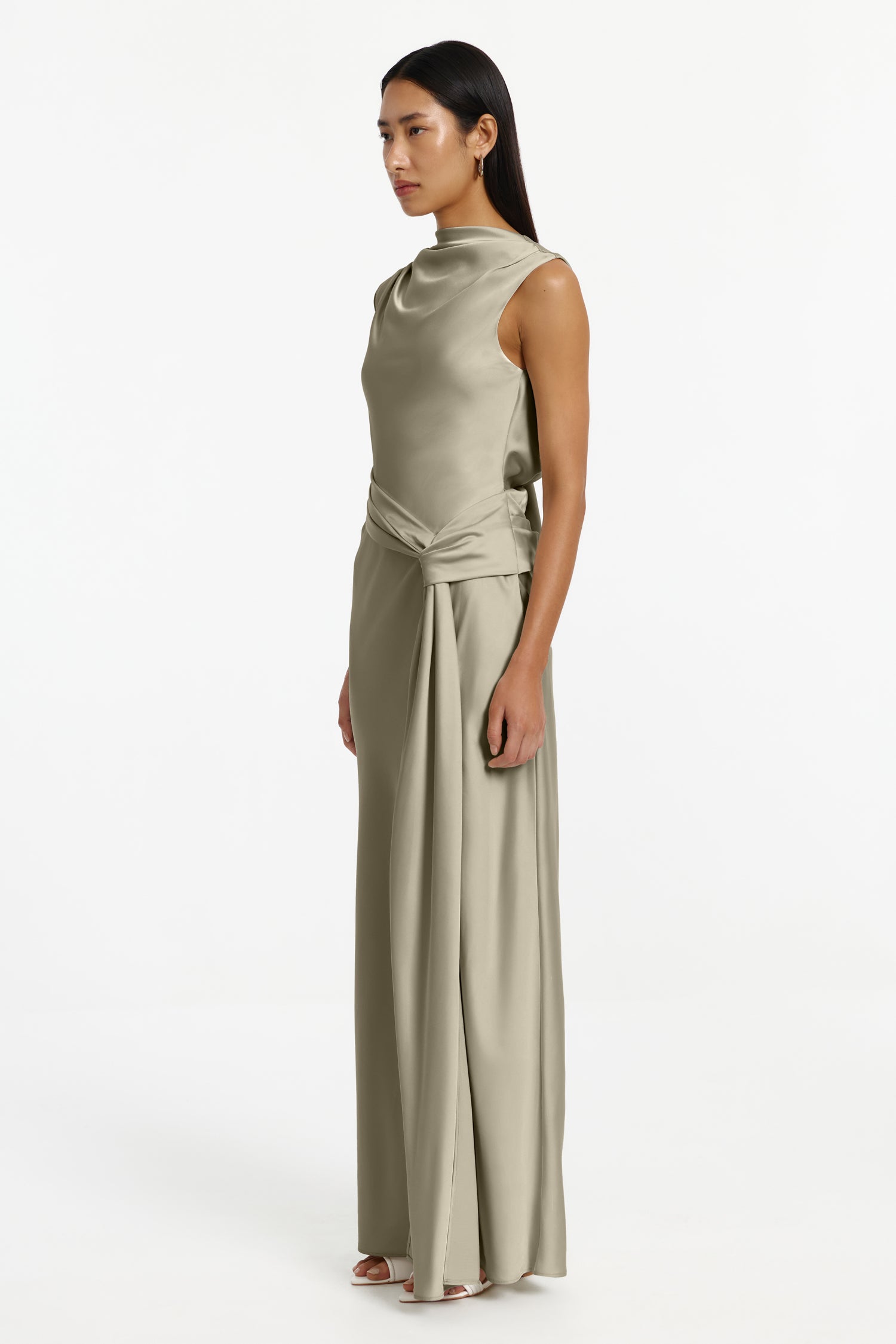 CORE-SS260412D_LUKA_GOWN-WILLOW-2