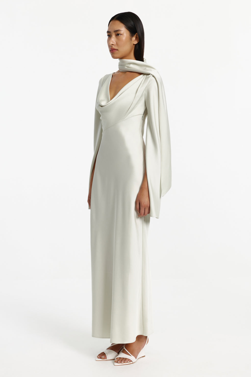 CORE-SS260413D_LUKA_LONG_SLEEVE_GOWN-OYSTER-2