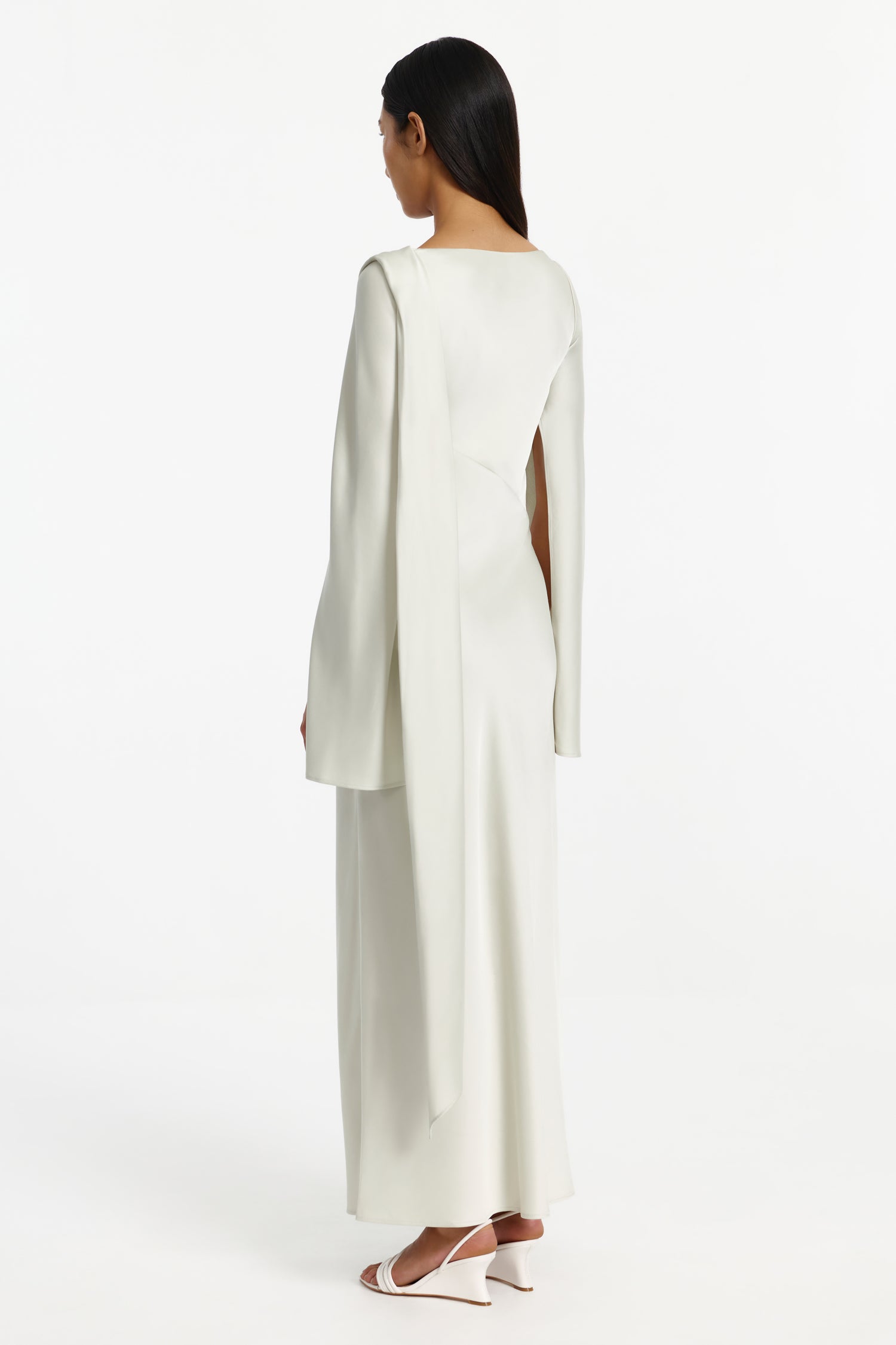 CORE-SS260413D_LUKA_LONG_SLEEVE_GOWN-OYSTER-3