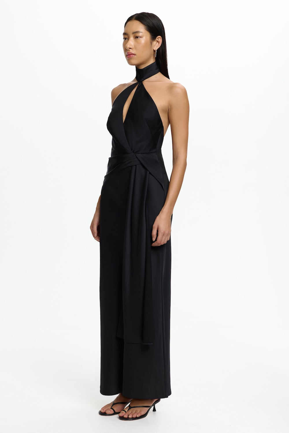 CORE-SS260710D_DAIRA_MAXI_DRESS-BLACK-2