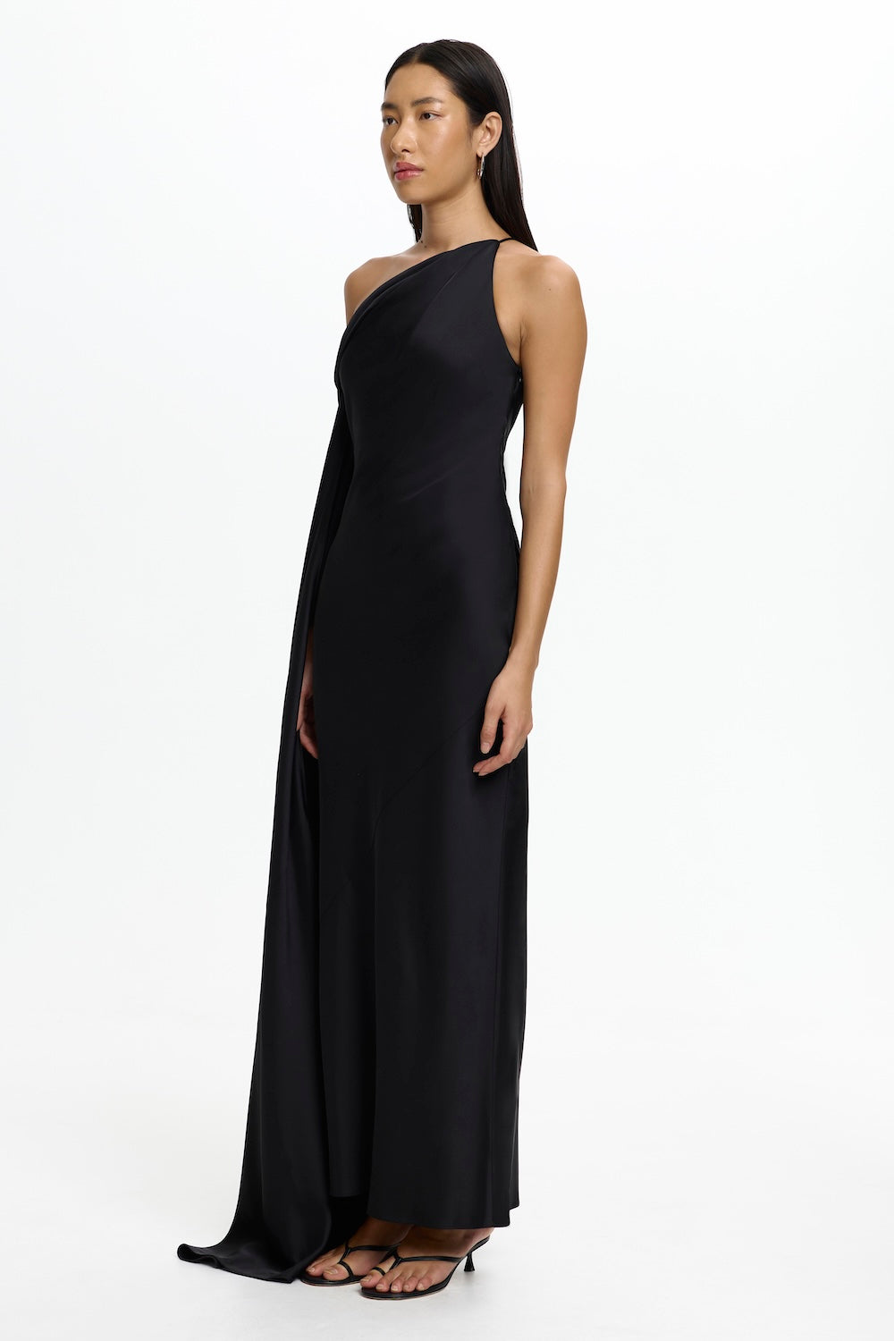 CORE-SS260712D_DAIRA_LONG_SLEEVE_DRESS-BLACK-2