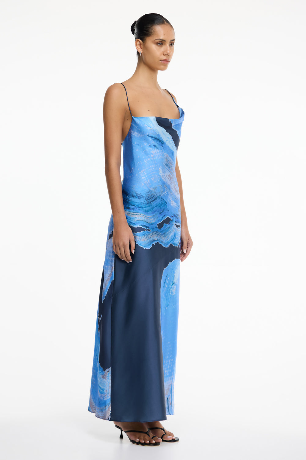 D1-SD260111D_ALIS_MAXI_DRESS-PETROL_BLOOM-3