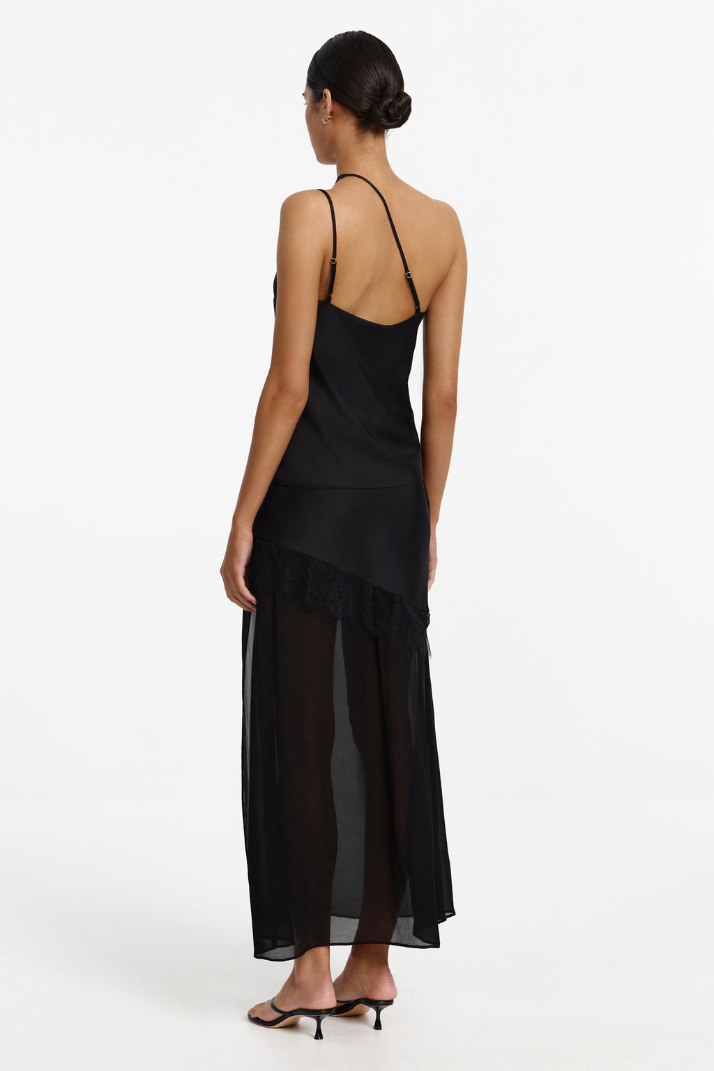 D1-SD260420S_ELLIS_SKIRT-BLACK-3
