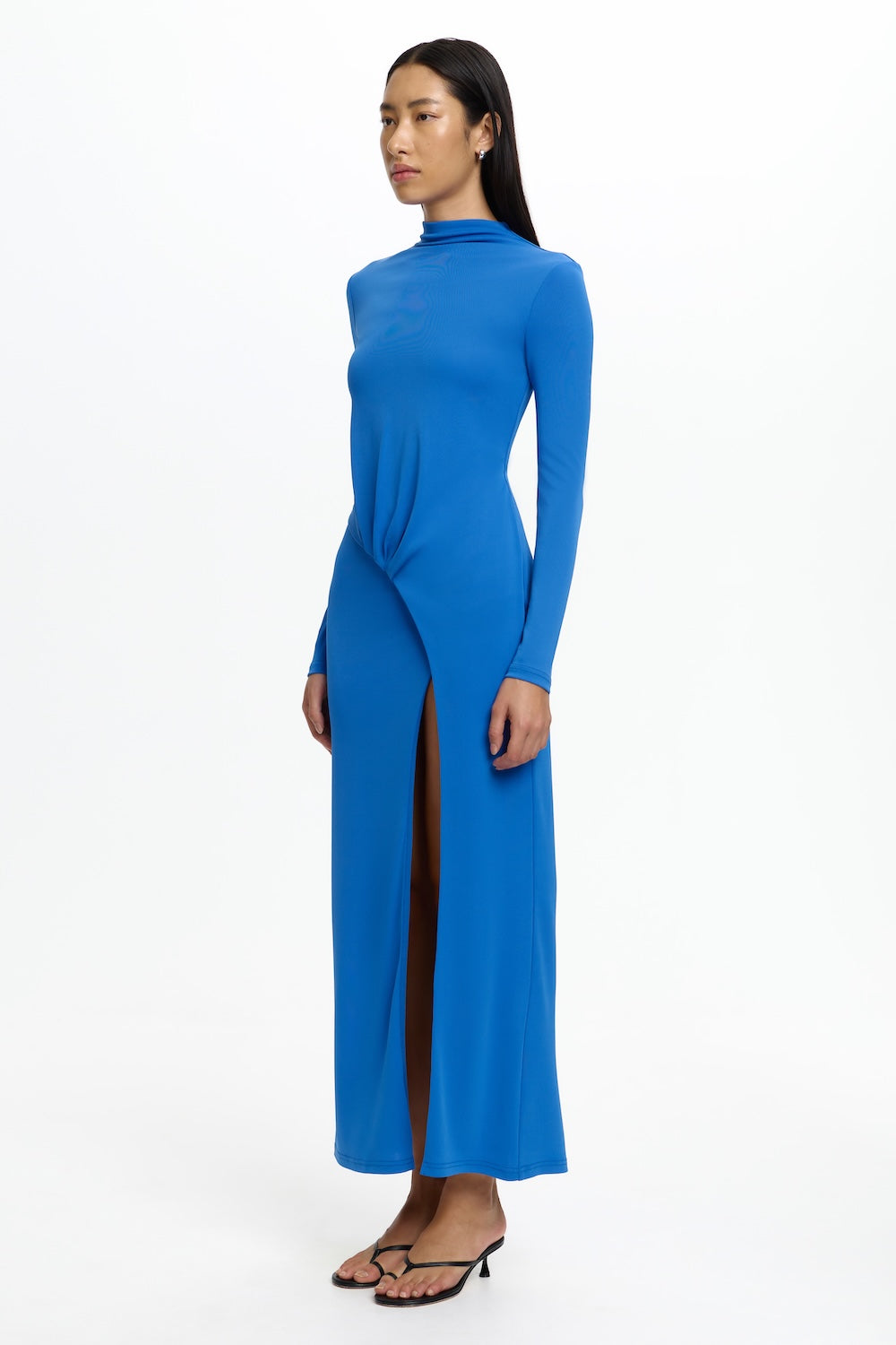 D1-SD260727D_DYLAN_LONG_SLEEVE_MAXI_DRESS-COSMIC-BLUE-2
