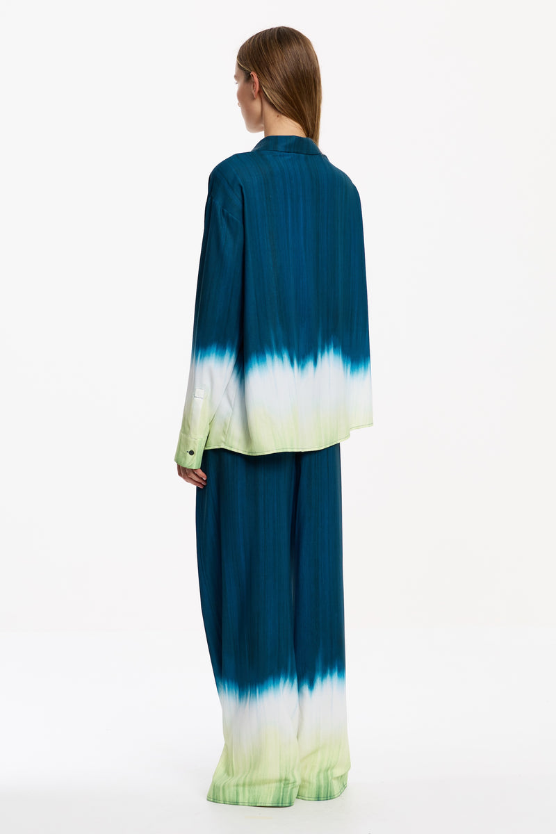 D1-SS251086T-PRT_VILTE_SHIRT-PETROL_GRADIENT-3