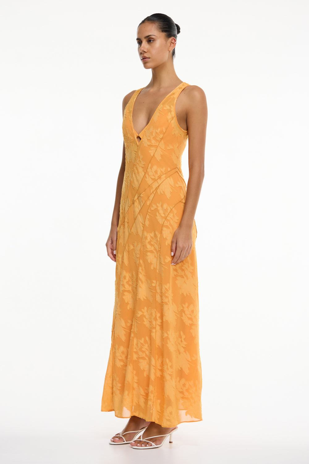 D1-SS260163D_POLA_MAXI_DRESS-AMBER-2
