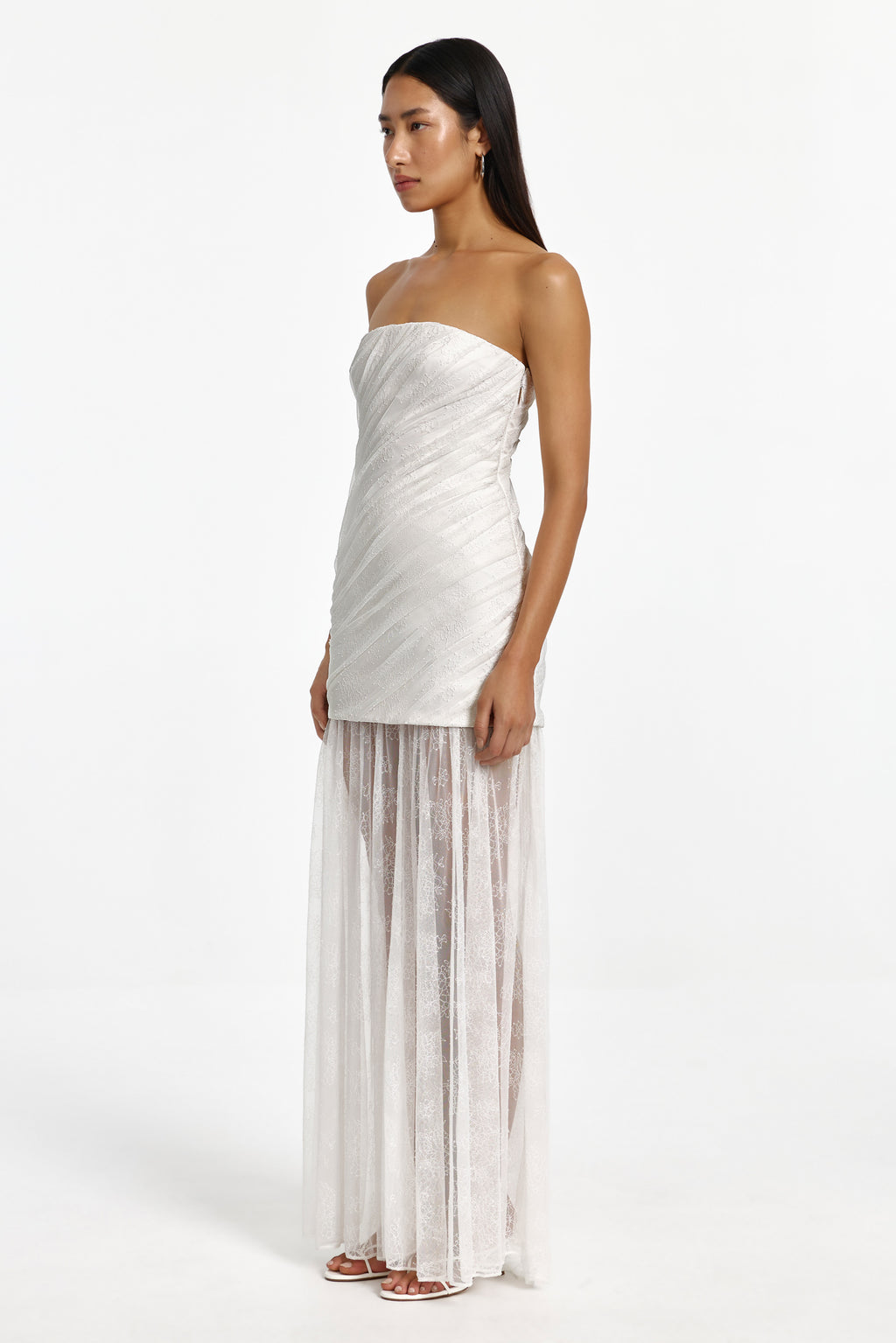 D1-SS260483D_KAMRYN_STRAPLESS_GOWN-IVORY-2