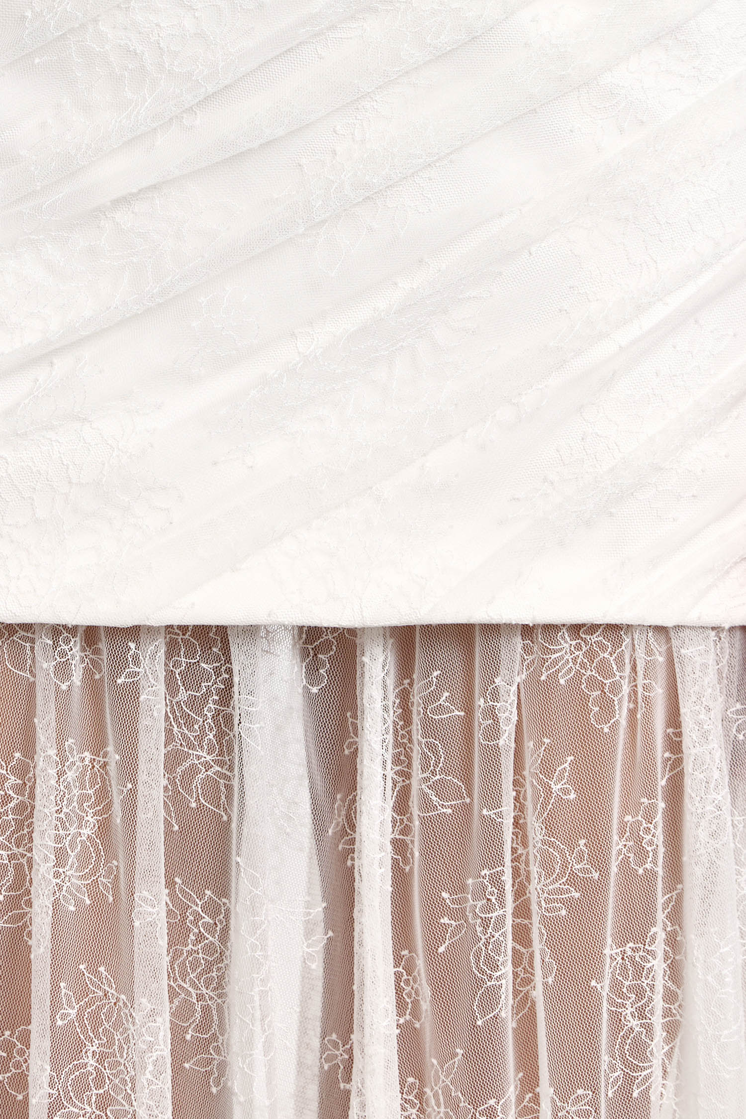 D1-SS260483D_KAMRYN_STRAPLESS_GOWN-IVORY-4