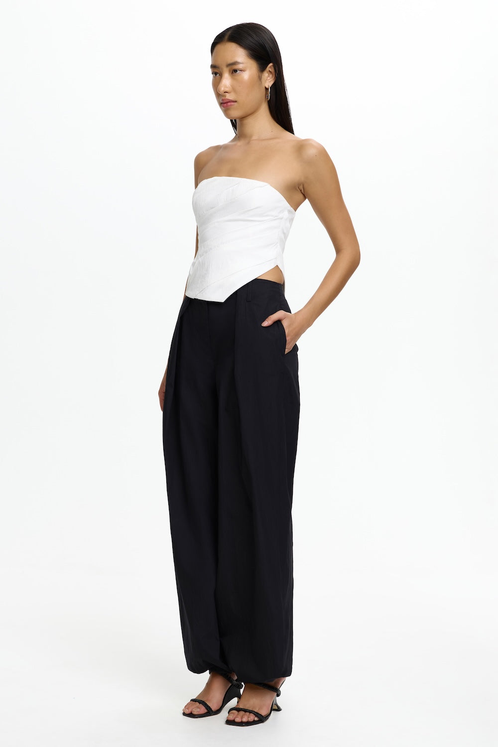 D2-SL260789T_REME_BUSTIER_TOP-IVORY-2