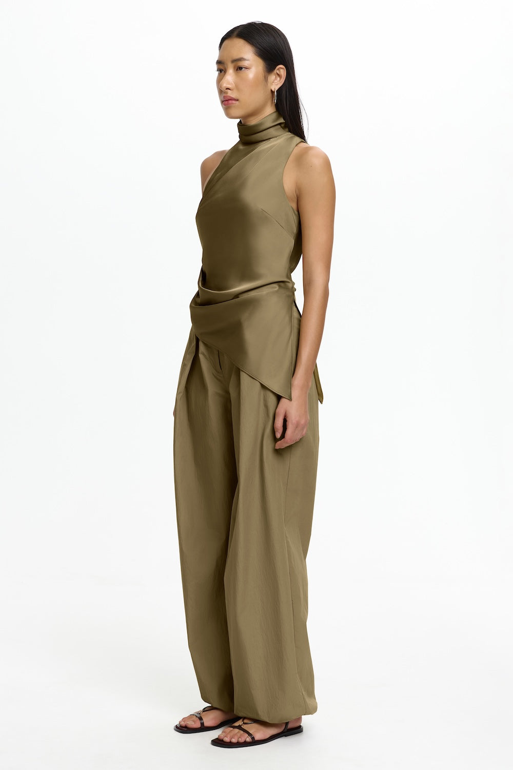D2-SL260798T_ZITA_TOP-OLIVE-2