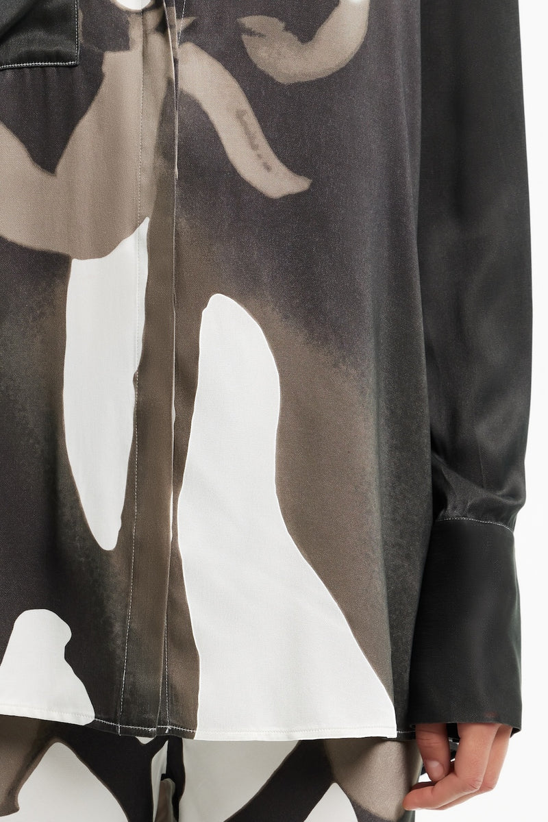 D2-SS2507121T_MYA_SHIRT-ESPRESSO_ORCHID-4_ad6256e22843444bb3cd4fba399577d3jpg