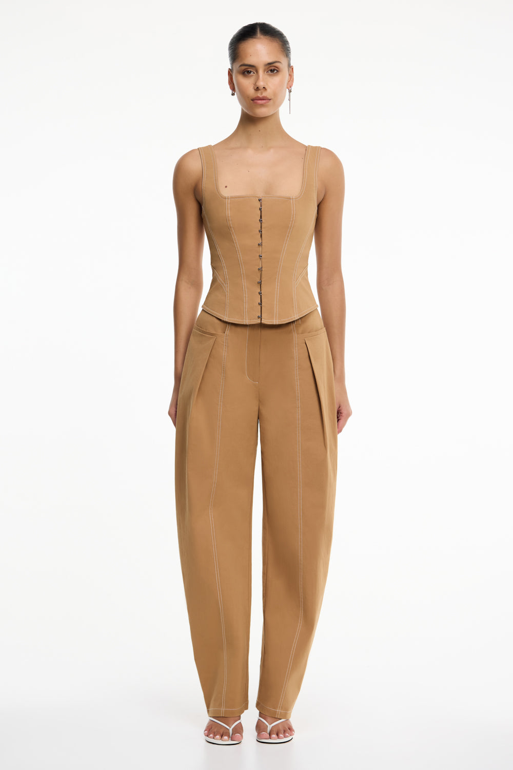 D2-SS2601103P_TOVI_PANT-CEDAR-1