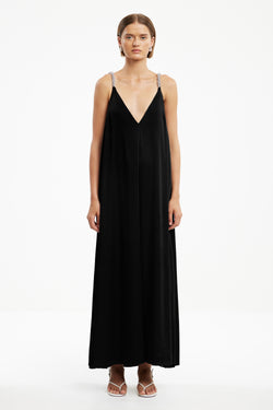 D3-SD250721D_ABBEY_TRAPEZE_MAXI_DRESS-BLACK-1