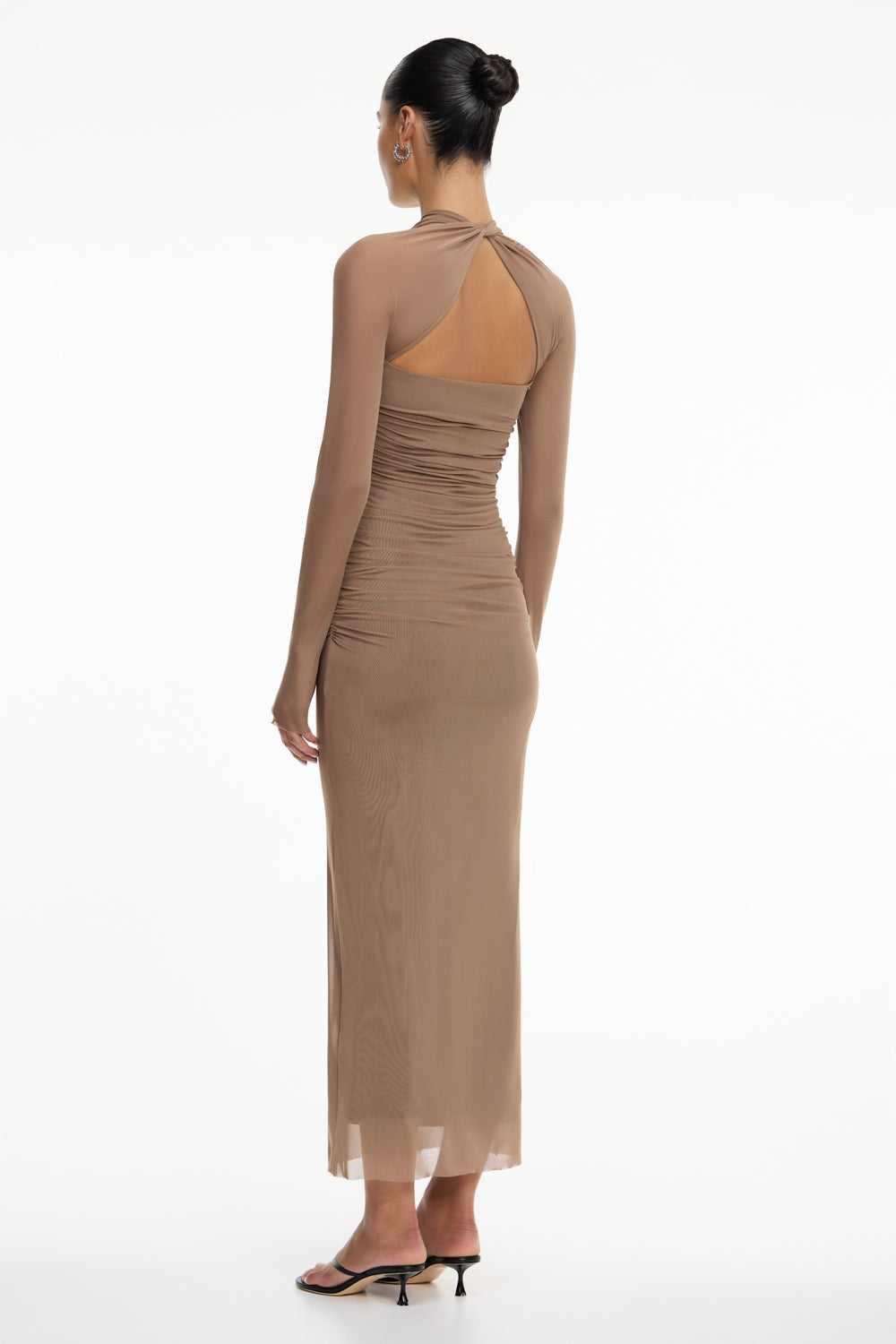 D3-SD260177D_TRINITY_DRESS-TAUPE-3