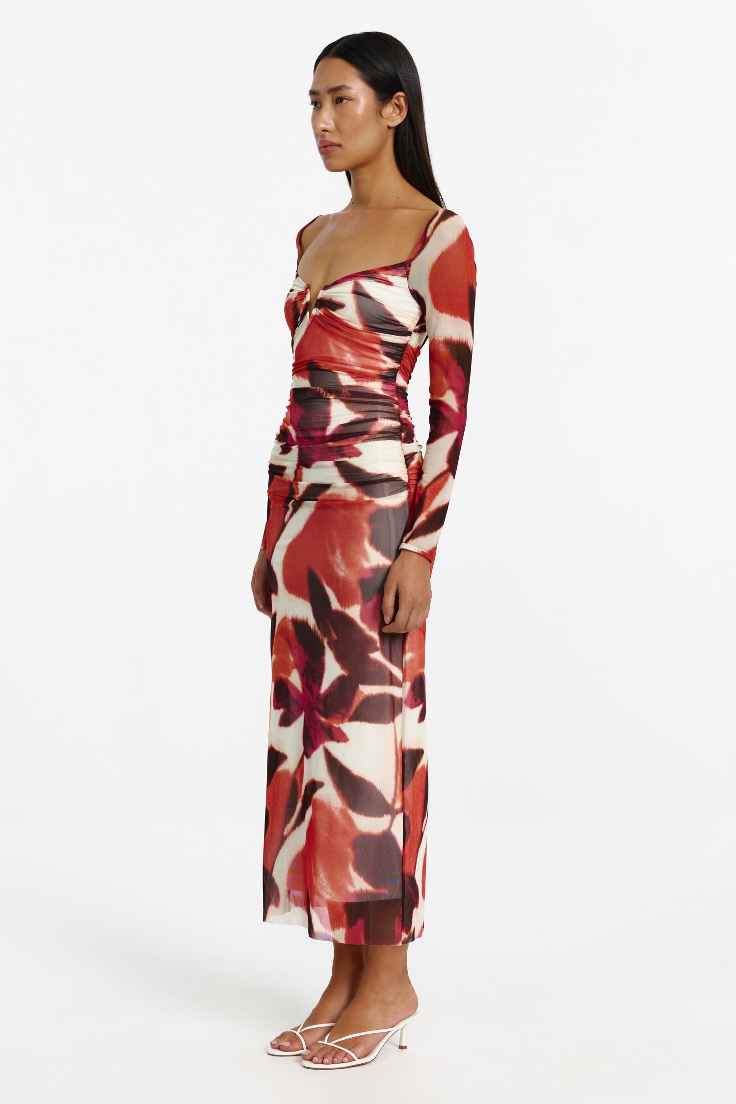 D3-SD260498D_HETTIE_LONG_SLEEVE_MIDI_DRESS-PRESSED_FLORAL-2
