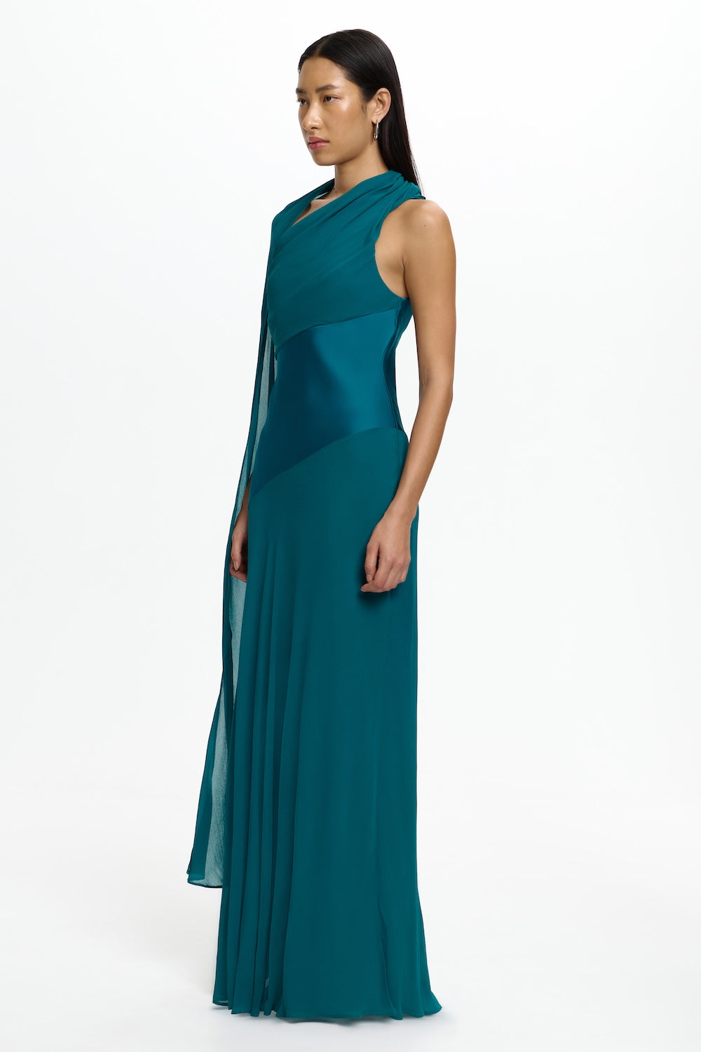 D3-SD260722D_YEIRAH_DRESS-JADE-2