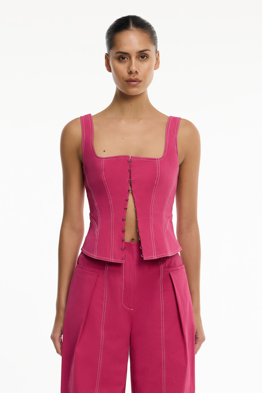 D3-SS2601102T_TOVI_TOP-BERRY-1