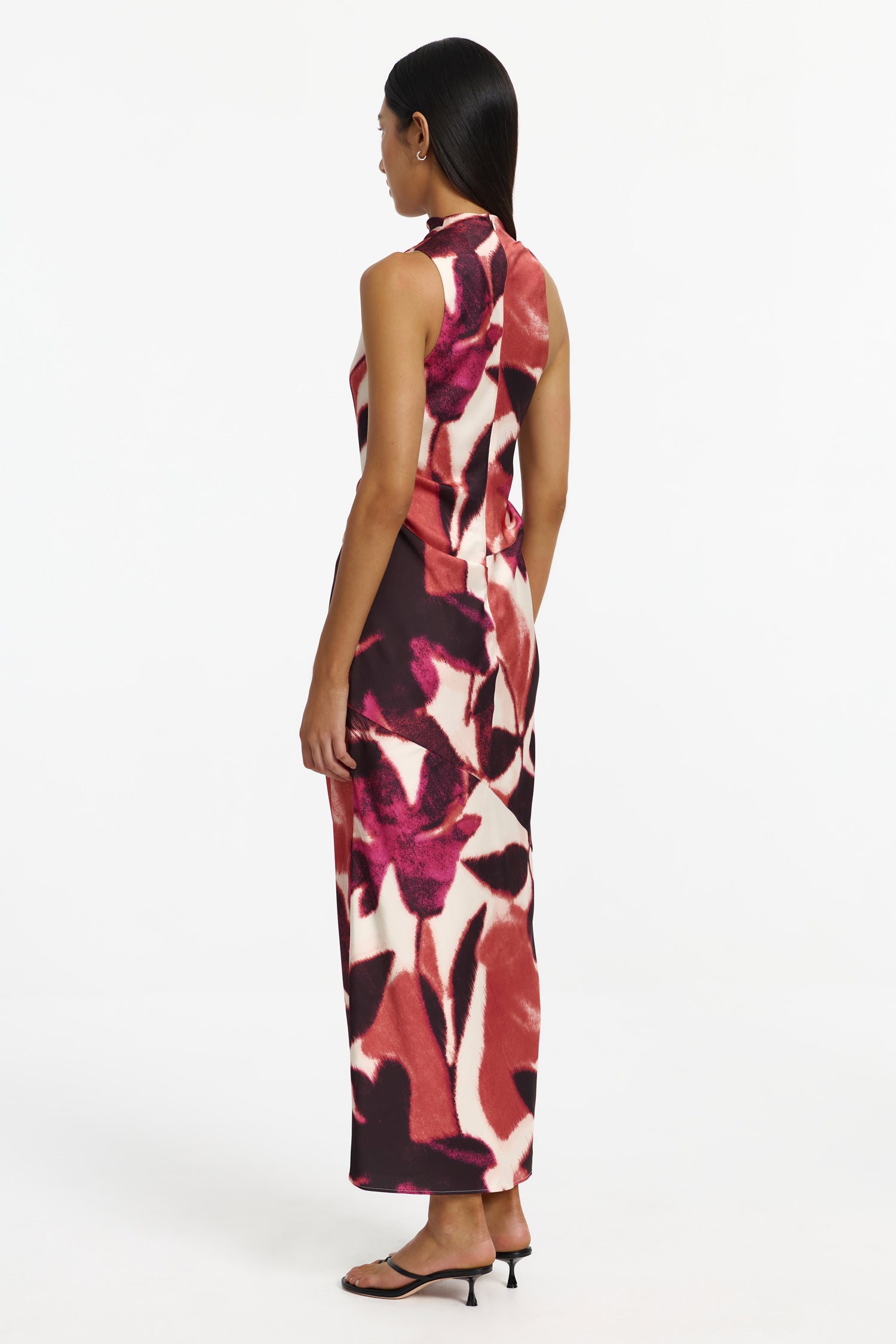 D3-SS260423D-PRT_RUMER_MAXI_DRESS-PRESSED_FLORAL-3