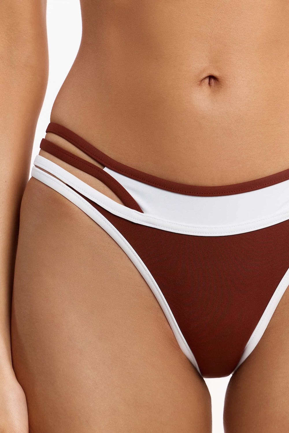 Clemence Brief