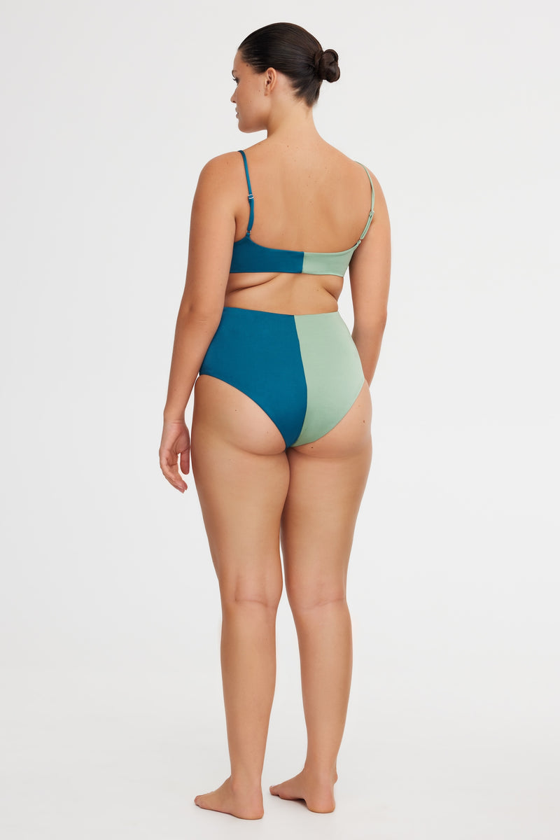 LILA SHAPED BANDEAU